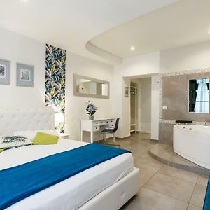 Aeterna Rooms Collection Guesthouse